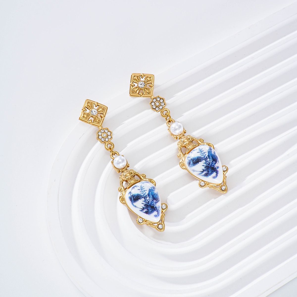 Earrings J-2668-368