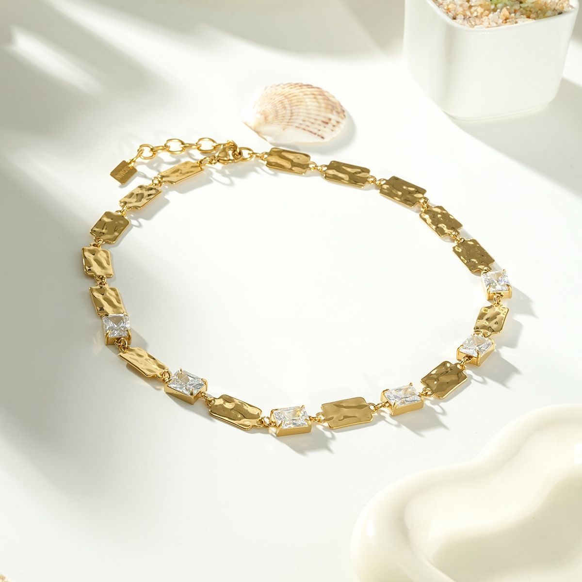 Necklace J-6266-210