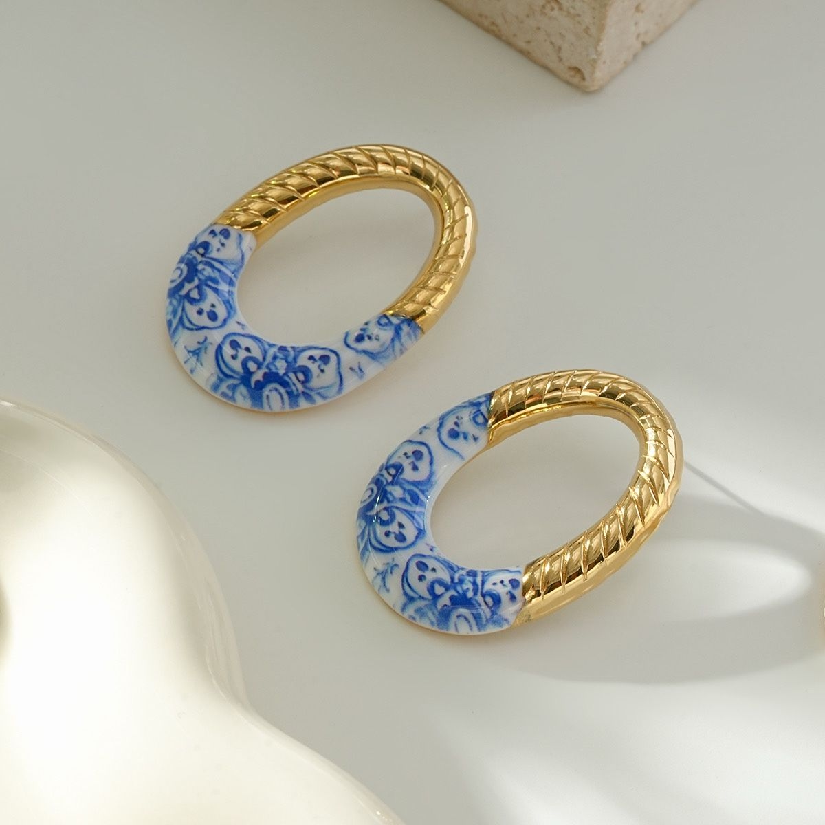 Earrings J-6266-308