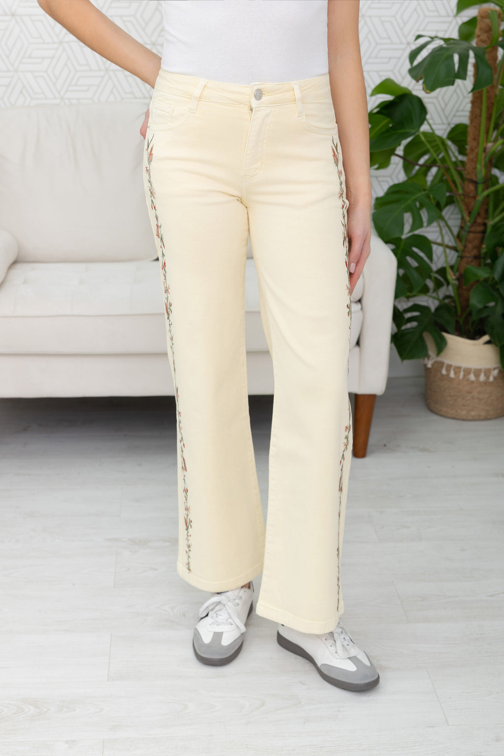 Trousers BY6910W