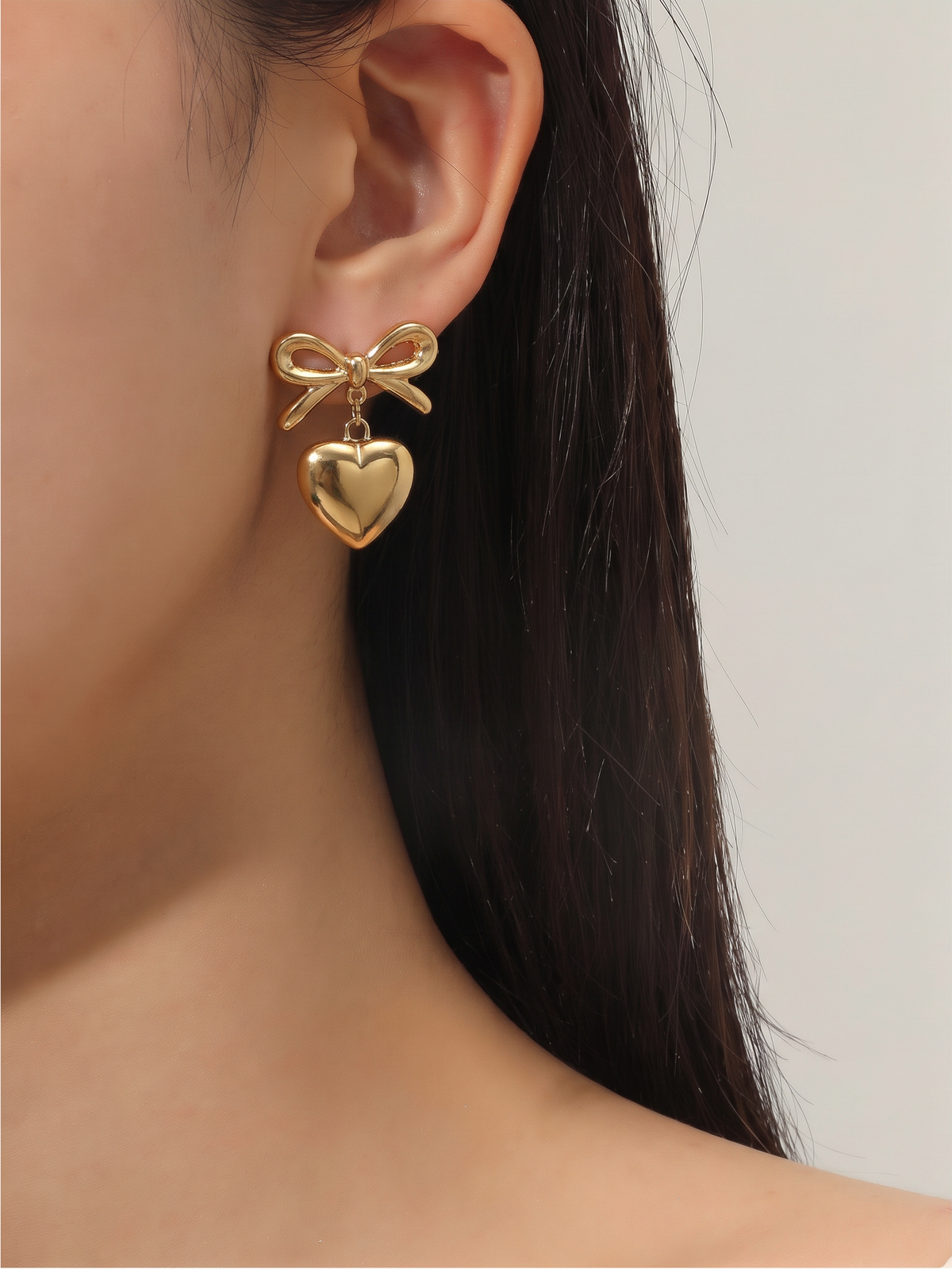 Earrings Q-BowHearts